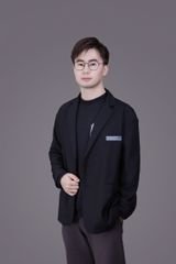 网上行政办事中心 / English