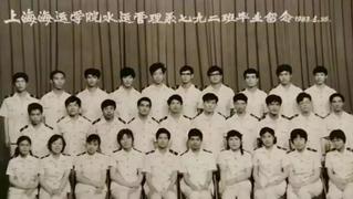 网上行政办事中心 / English
