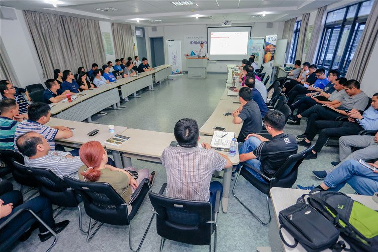 香港大学IMBA国际工商管理硕士学位